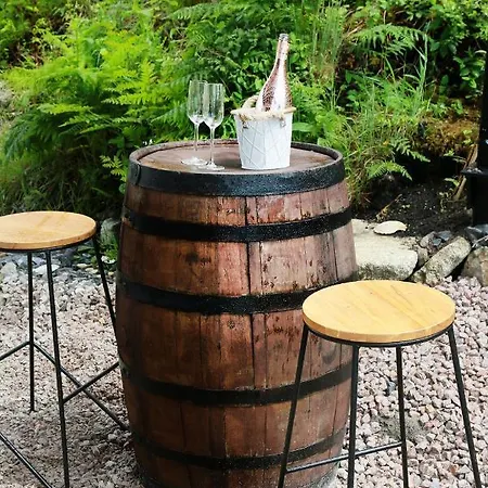 Luxury 6 Bedroom Spiddal Villa, Jacuzzi, Balcony Vila