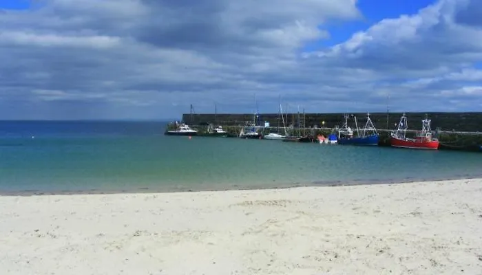 Luxury 6 Bedroom Spiddal Villa, Jacuzzi, Balcony * Galway