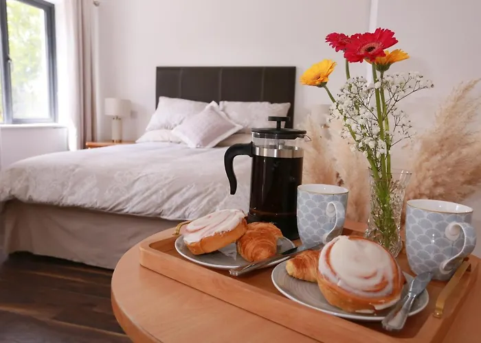 Luxury 6 Bedroom Spiddal Villa, Jacuzzi, Balcony * Galway